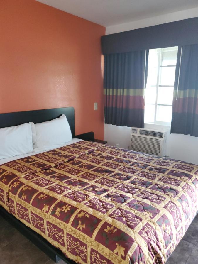 High Desert Inn Hesperia Extérieur photo